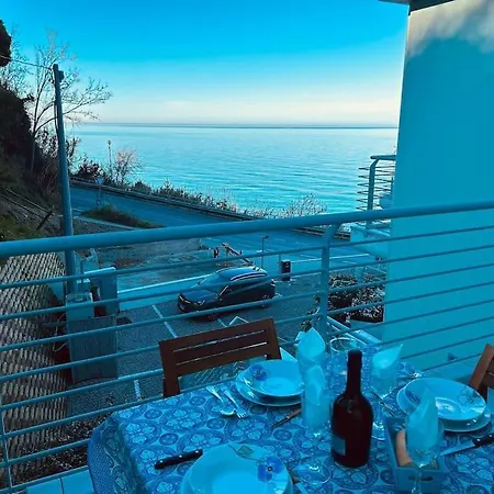Angolo Di Paradiso Perla Turchino